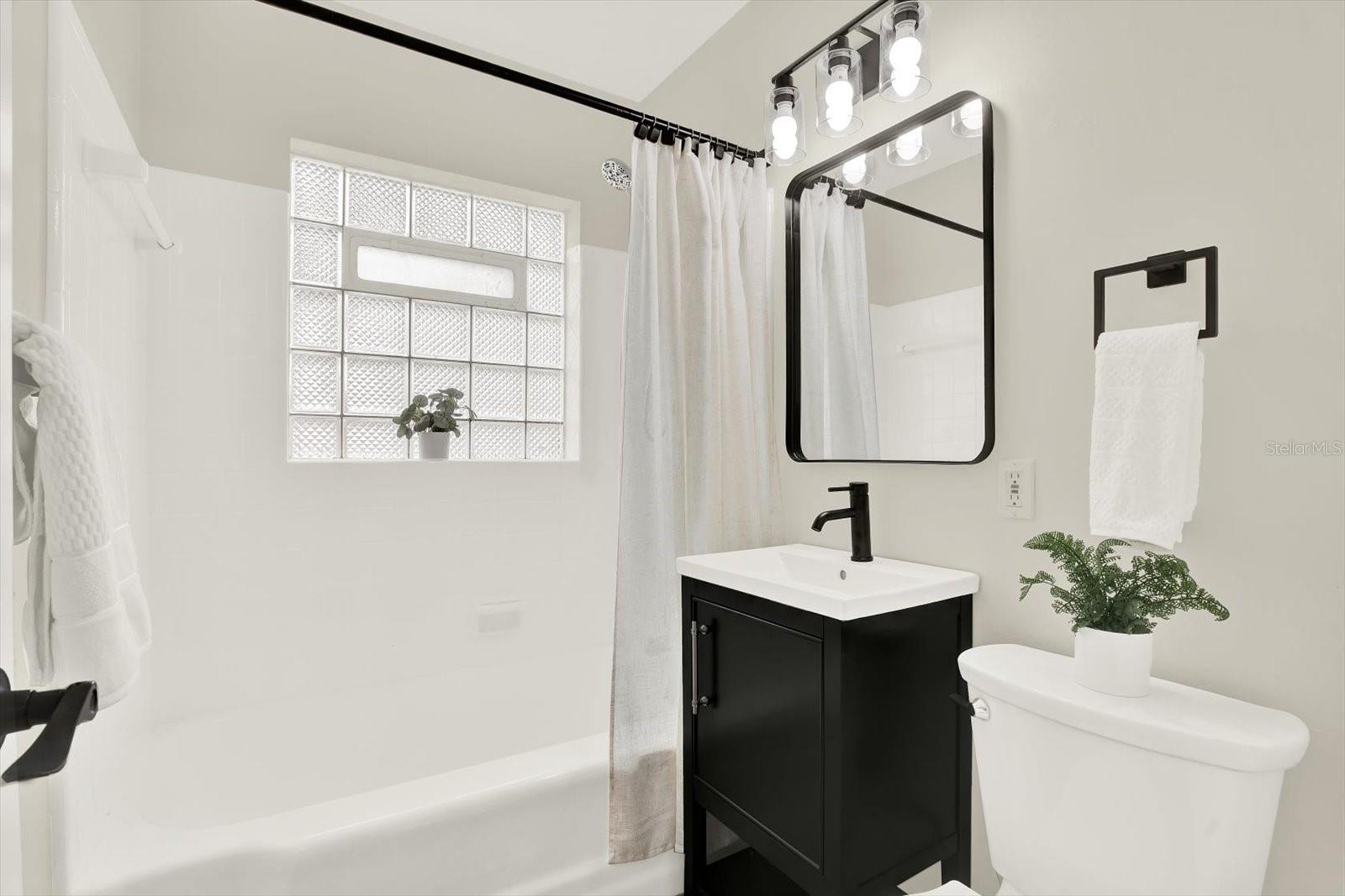 SNELL GARDEN SUB - Residential