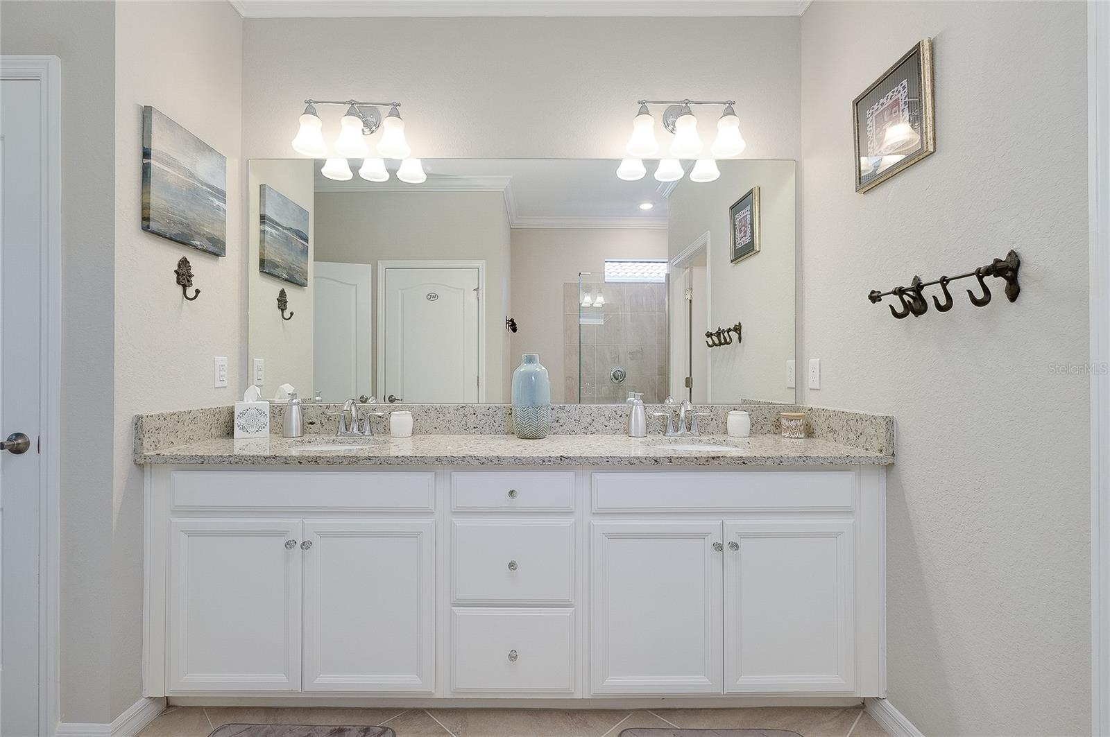 SARASOTA NATIONAL PH 13-B - Residential