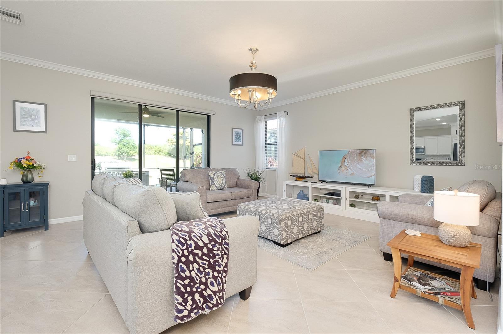 SARASOTA NATIONAL PH 13-B - Residential