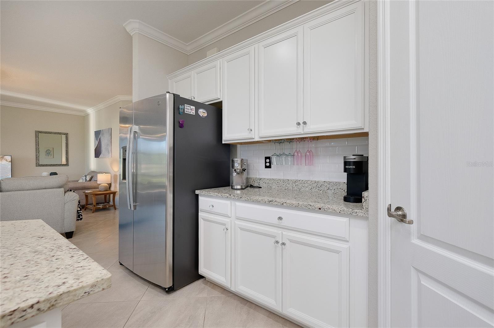 SARASOTA NATIONAL PH 13-B - Residential