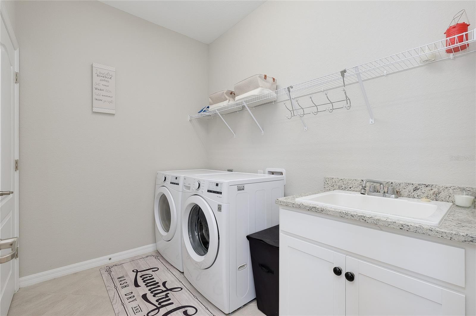 SARASOTA NATIONAL PH 13-B - Residential