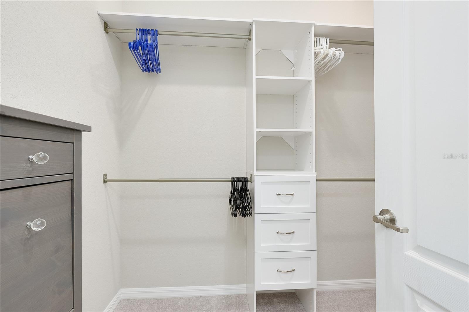 SARASOTA NATIONAL PH 13-B - Residential