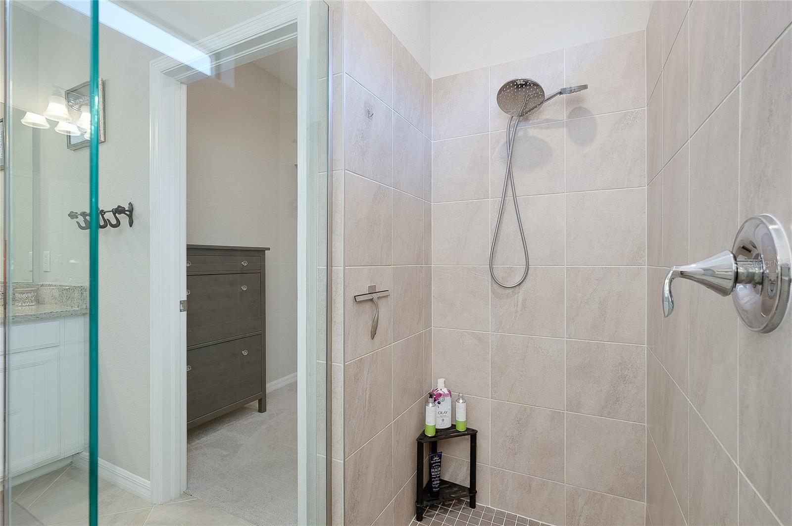 SARASOTA NATIONAL PH 13-B - Residential