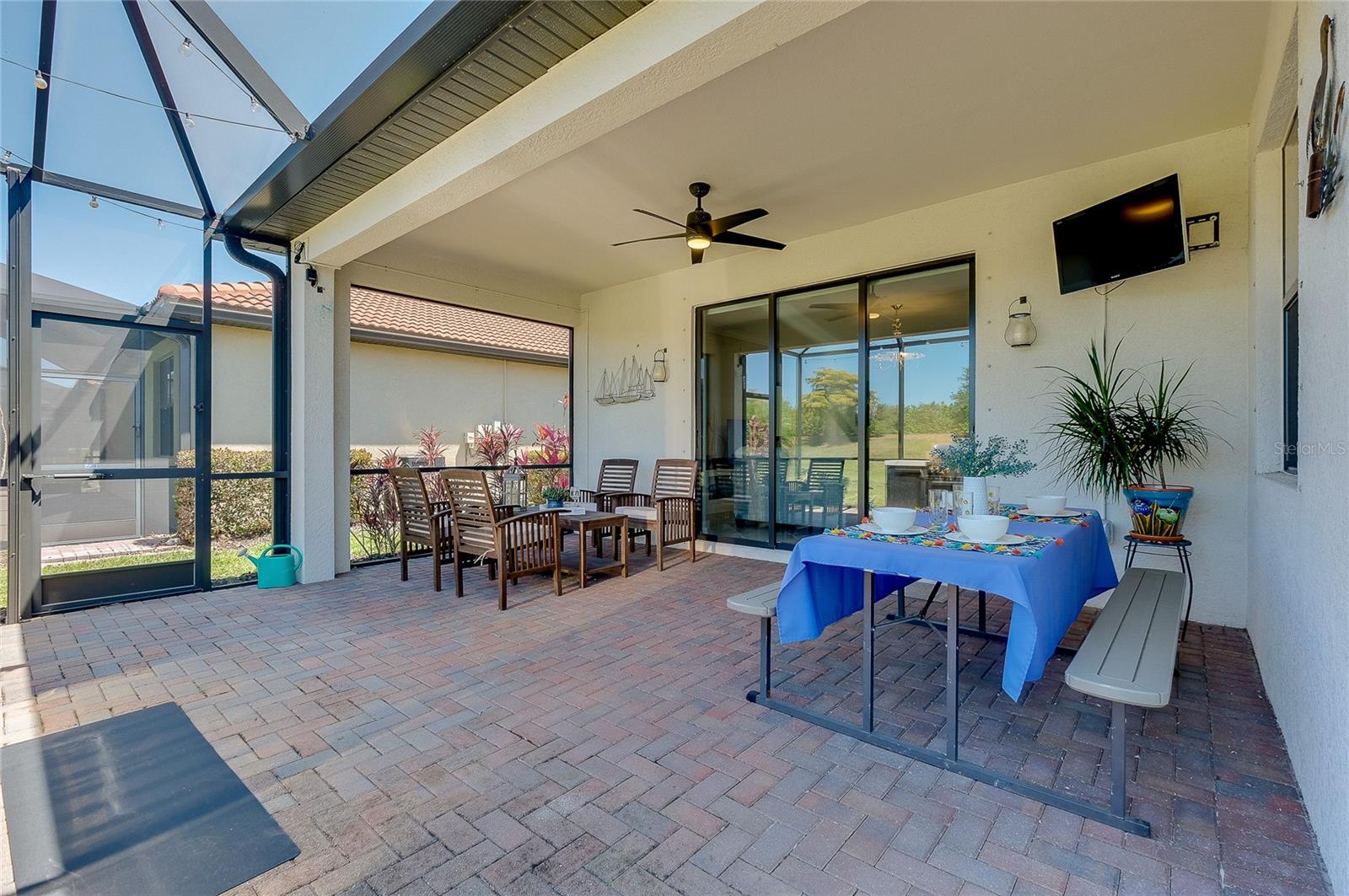 SARASOTA NATIONAL PH 13-B - Residential