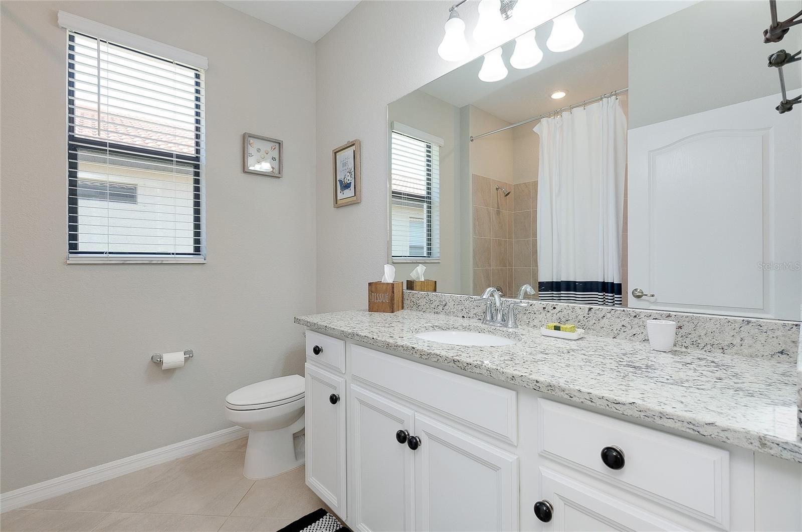 SARASOTA NATIONAL PH 13-B - Residential