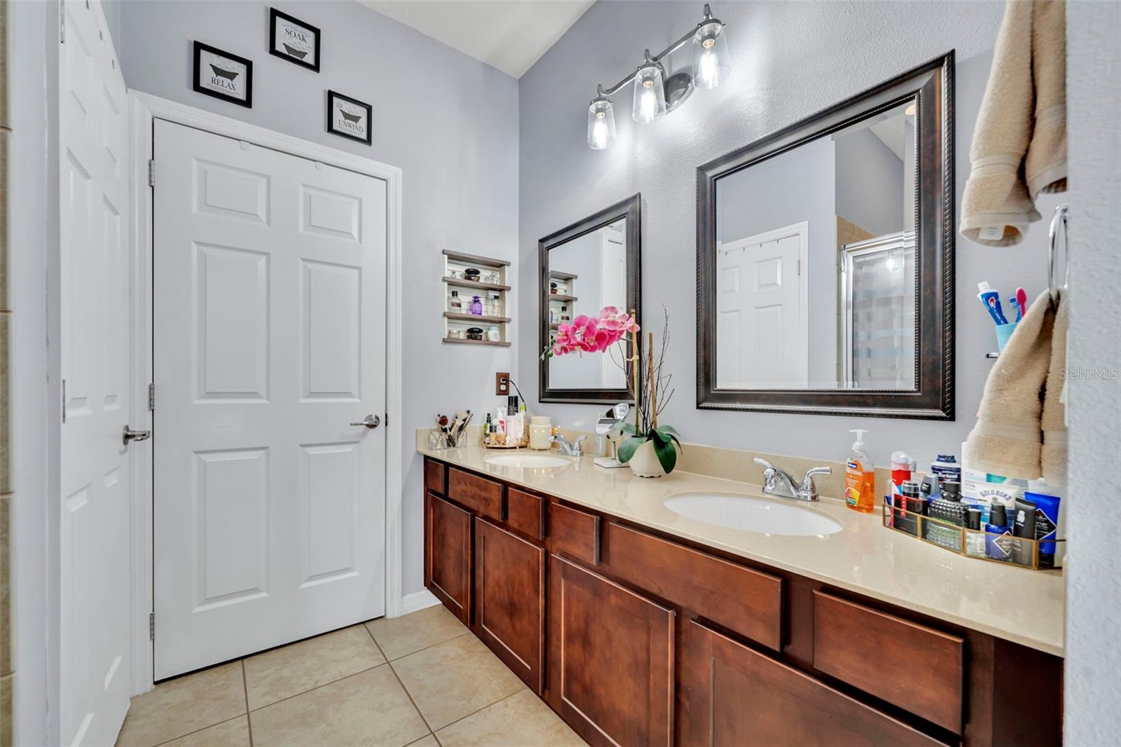 OAK RIDGE - Residential