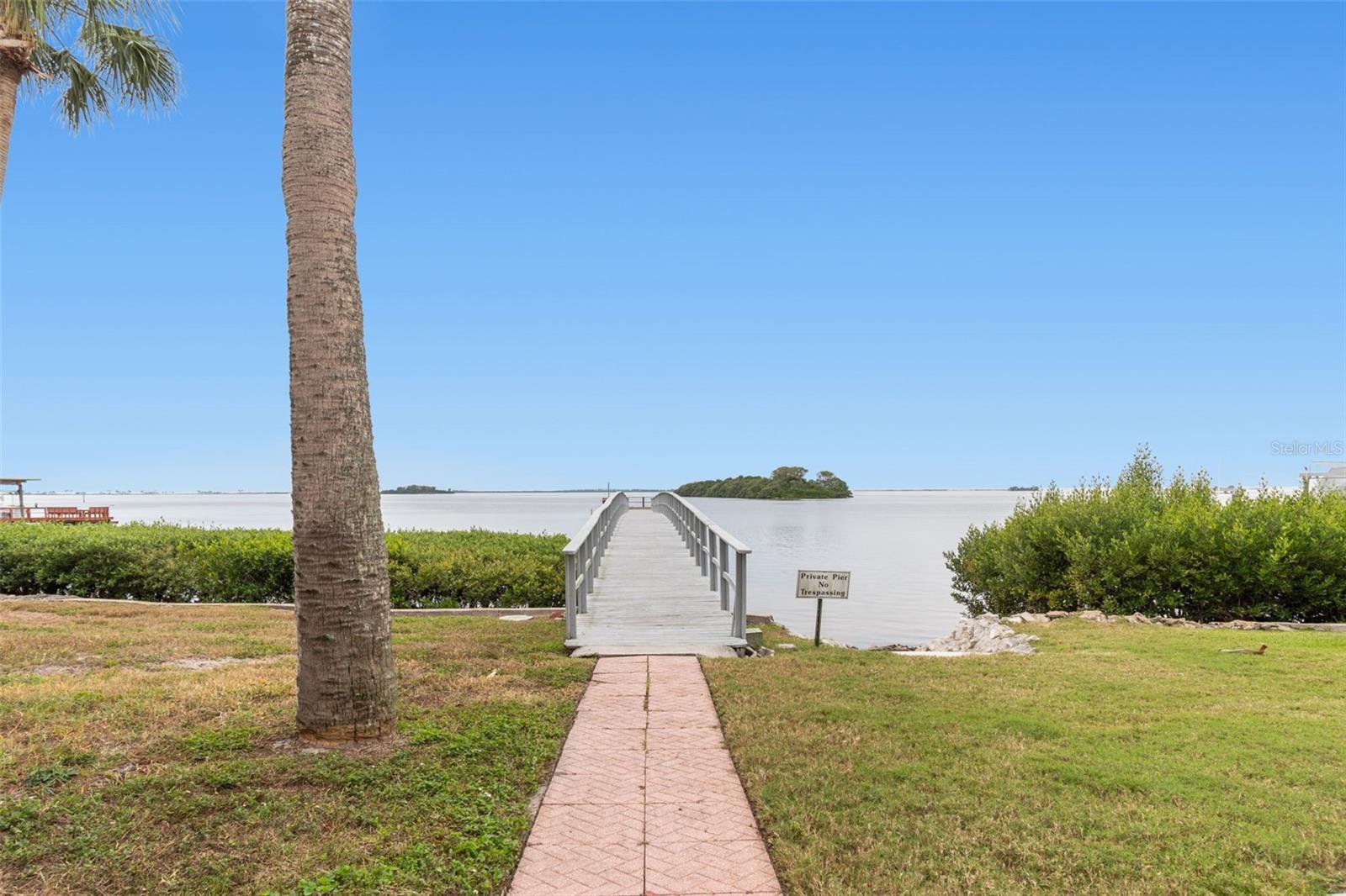 MAGNOLIA WATERFRONT APTS INC CO-OP - Residential