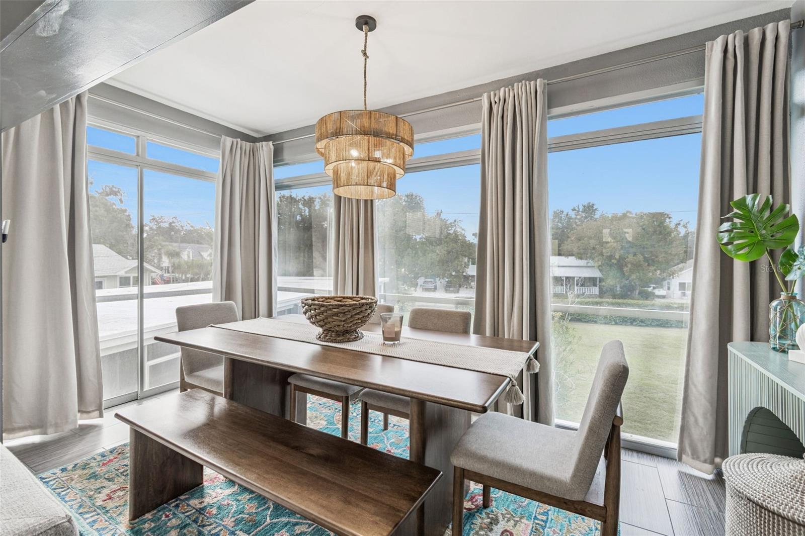 MAGNOLIA WATERFRONT APTS INC CO-OP - Residential