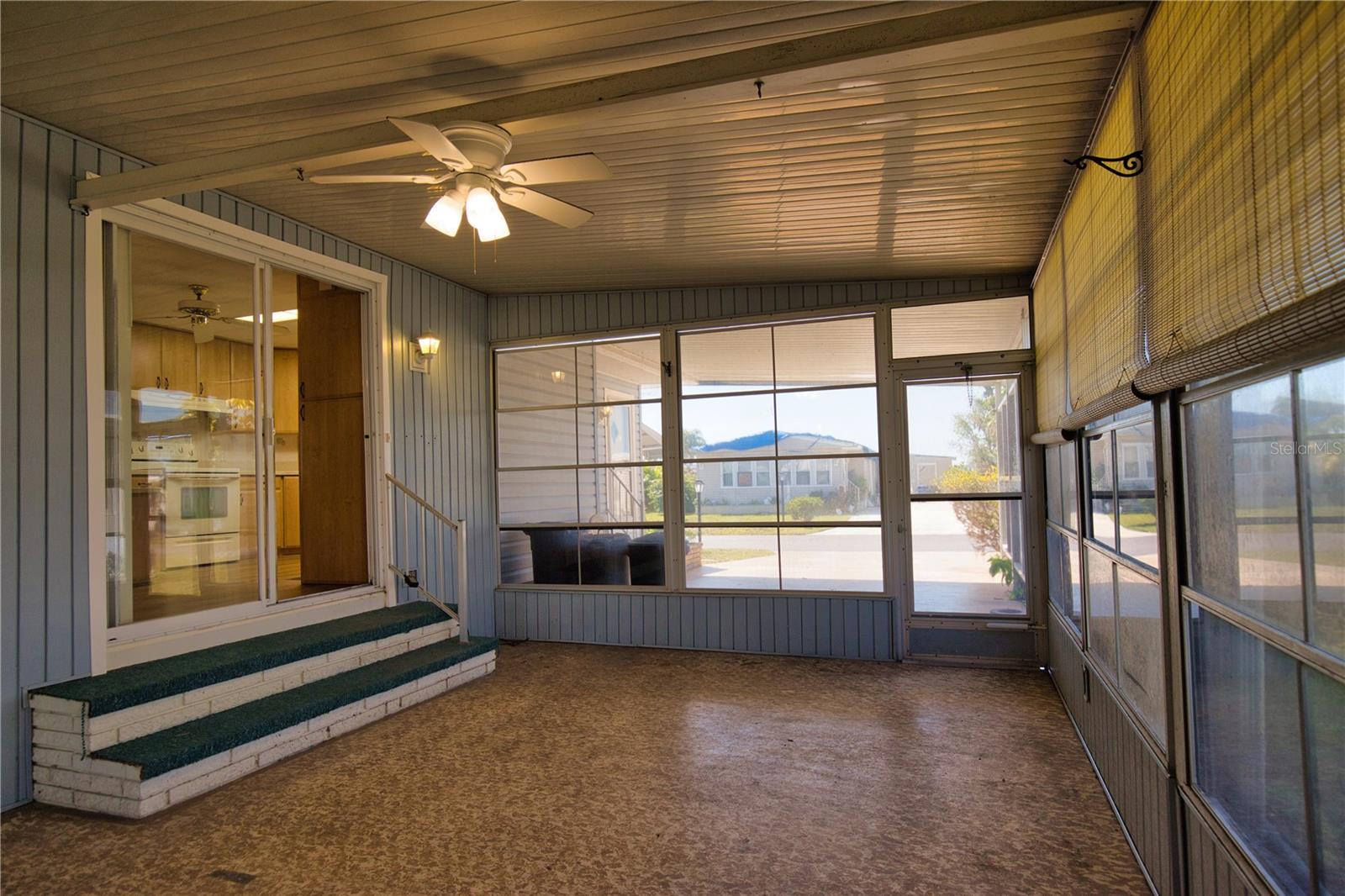 LA CASA MHP CO-OP - Residential