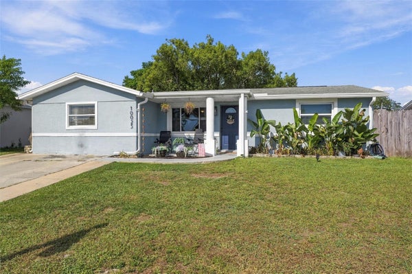 10025 SLEEPY HOLLOW LN, PORT RICHEY, FL 34668 - Image cb3ff4568c0ee5fe07044e8fbe3d5696/1442199124