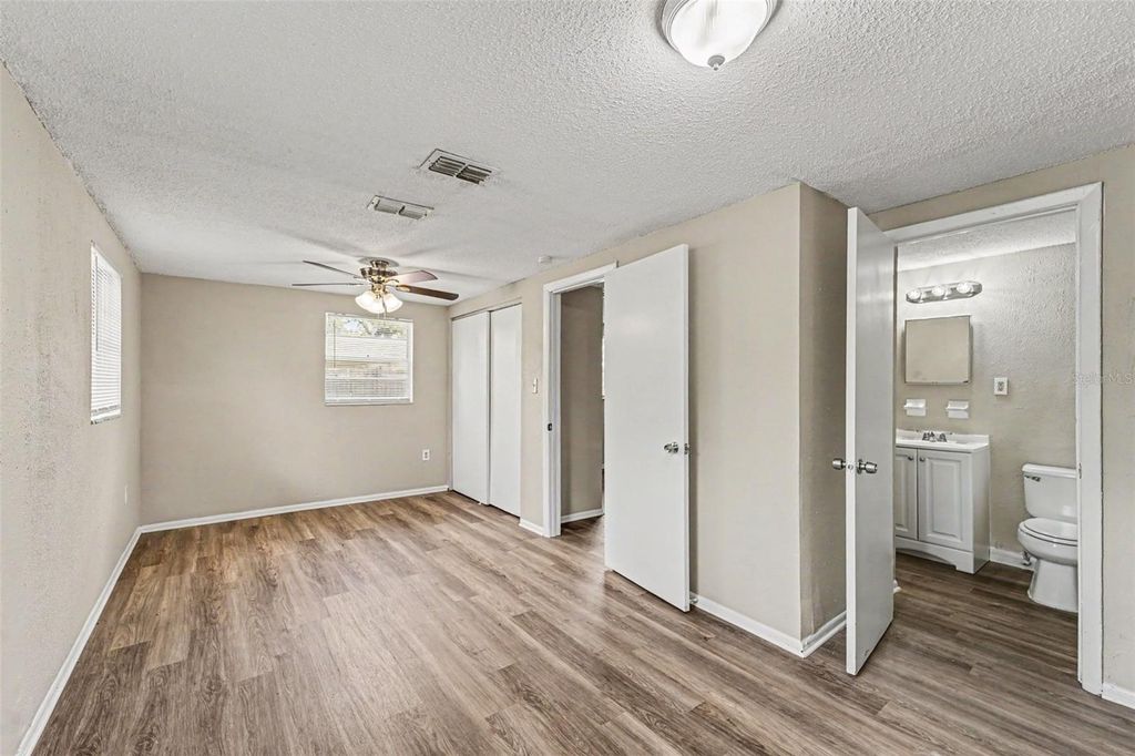 Photo of 10112 N Lantana Avenue, Tampa, FL 33612 (MLS # O6409018)