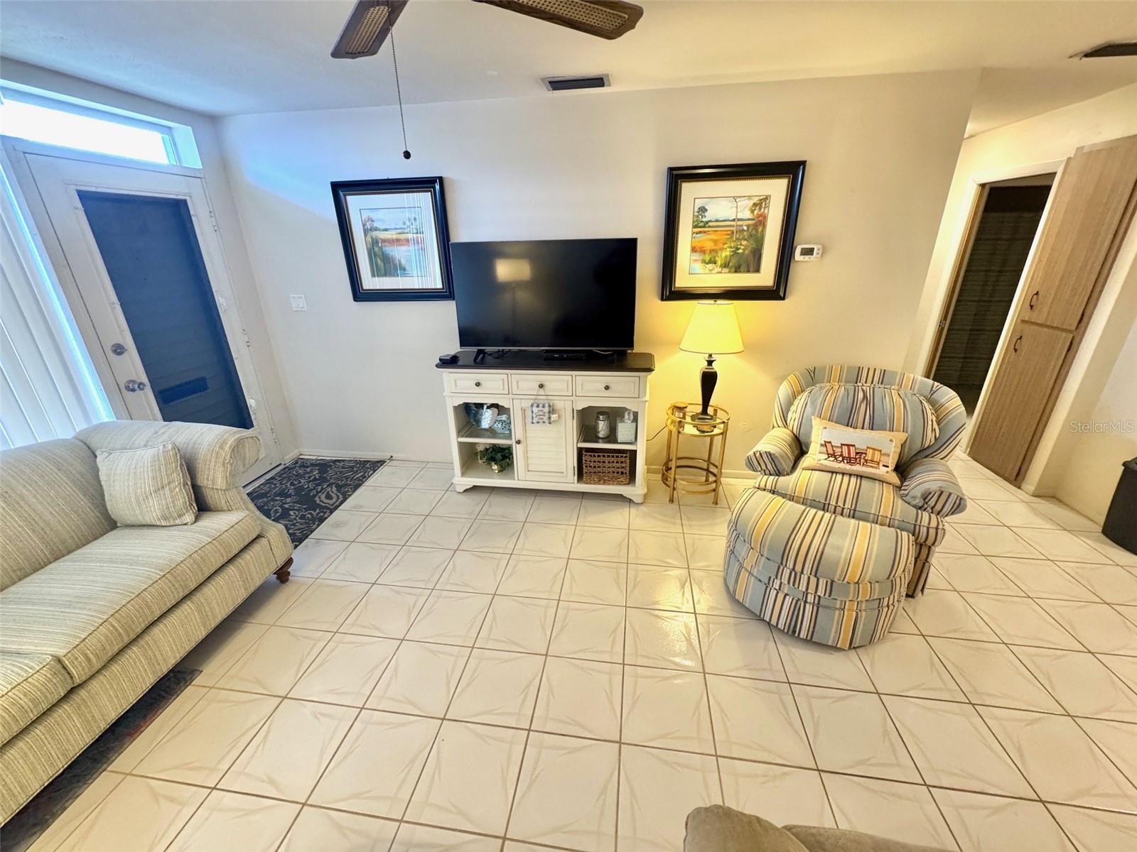 TAHITIAN GARDENS CONDO - Residential