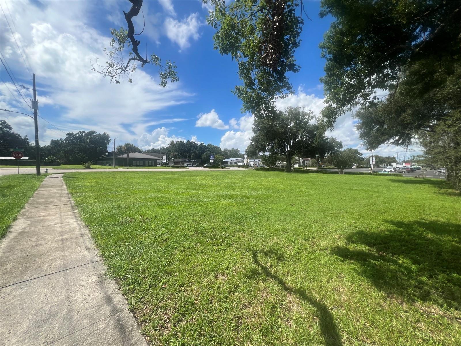 3412 CURRY FORD ROAD