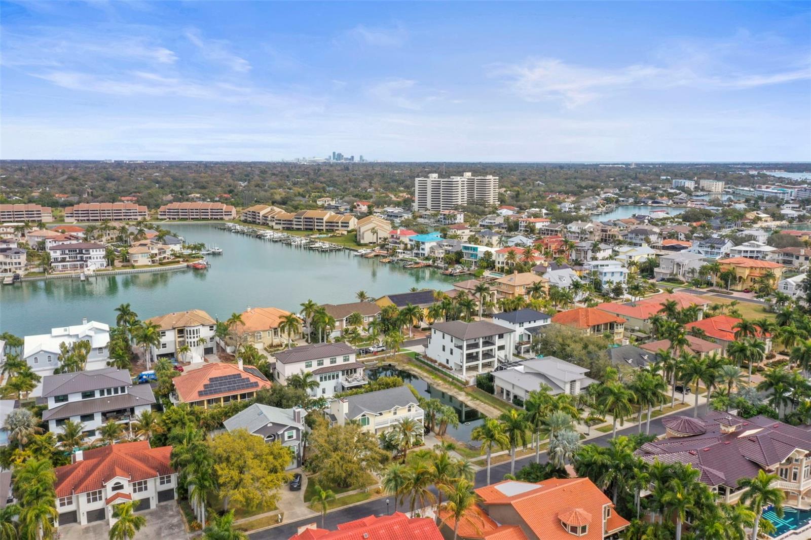 KIPP'S COLONY ESTATES AT PASADENA YACHT/COUNTRY CL - Residential