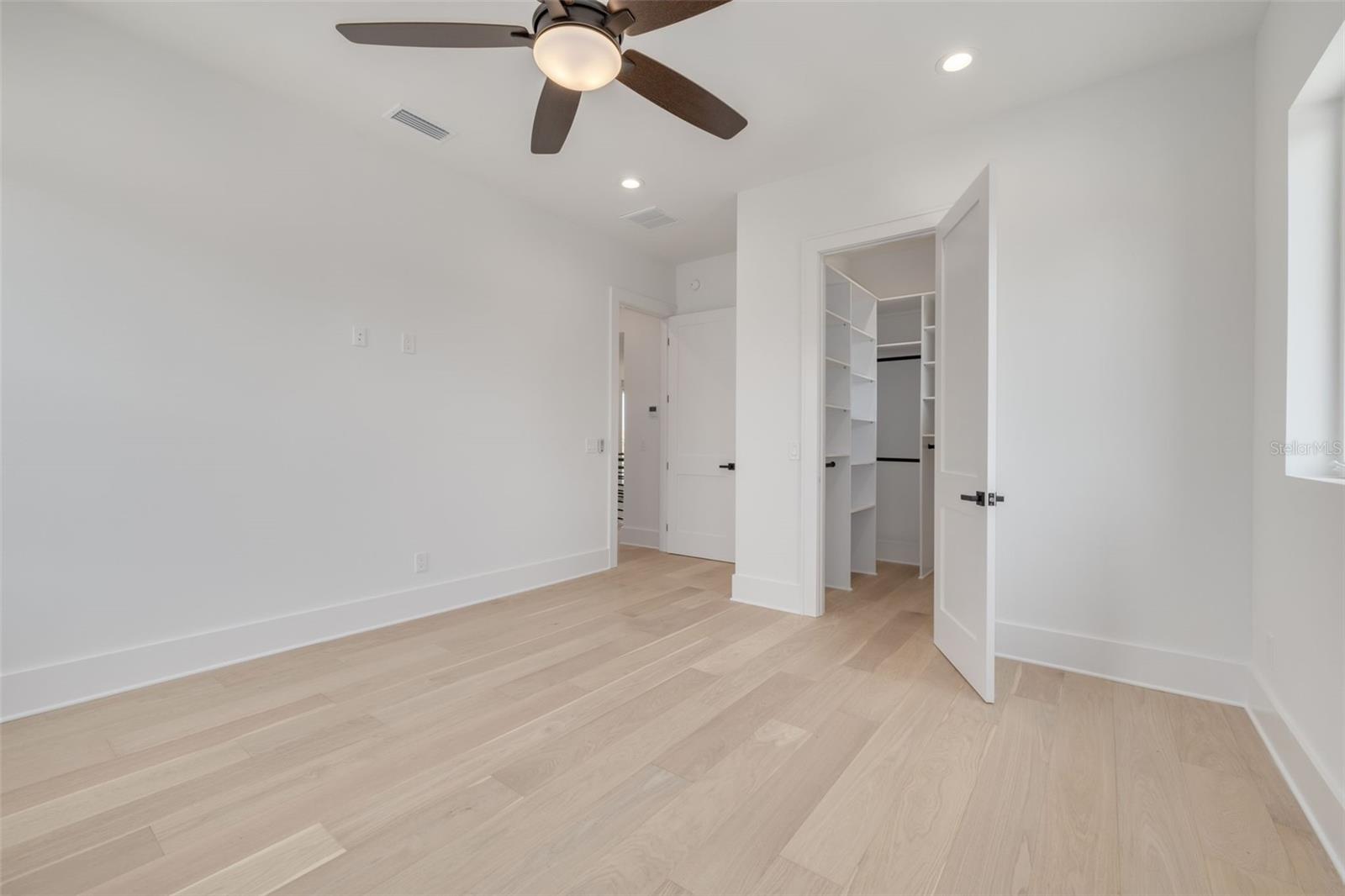 KIPP'S COLONY ESTATES AT PASADENA YACHT/COUNTRY CL - Residential