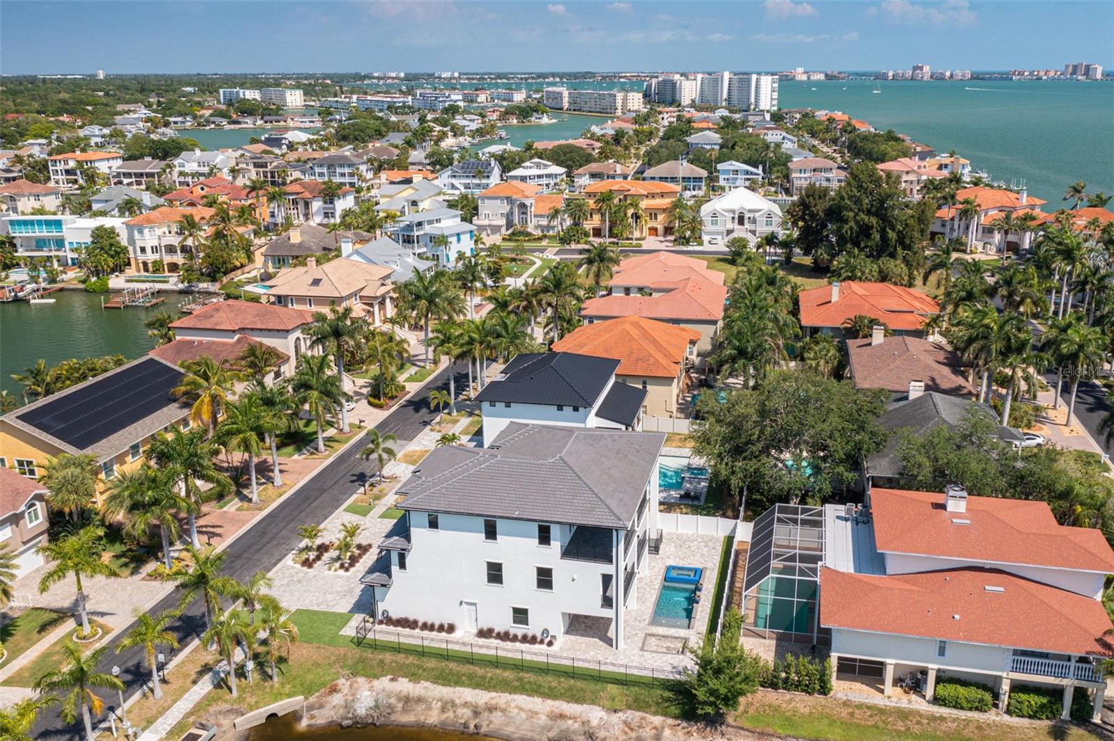 KIPP'S COLONY ESTATES AT PASADENA YACHT/COUNTRY CL - Residential