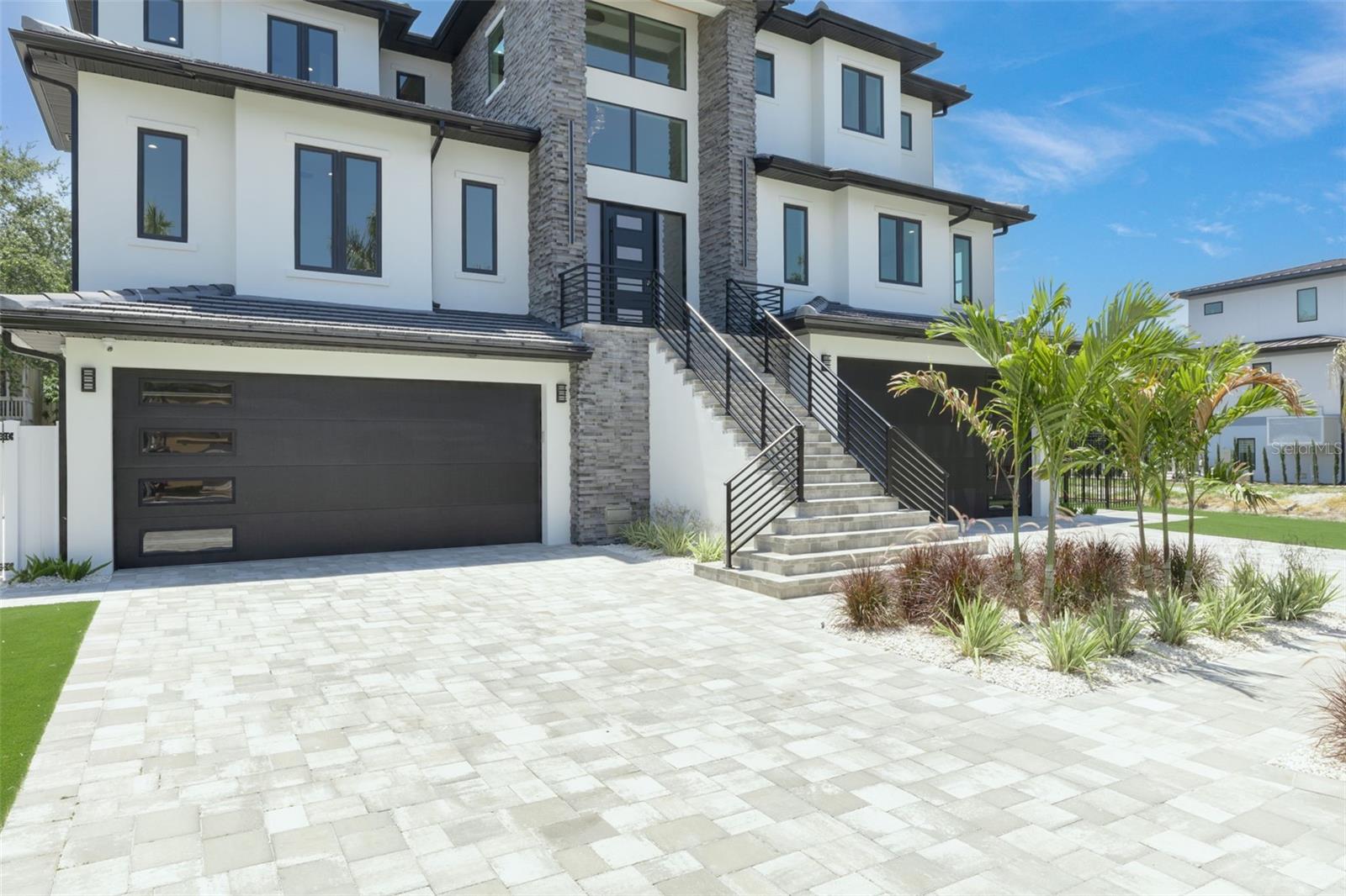 KIPP'S COLONY ESTATES AT PASADENA YACHT/COUNTRY CL - Residential