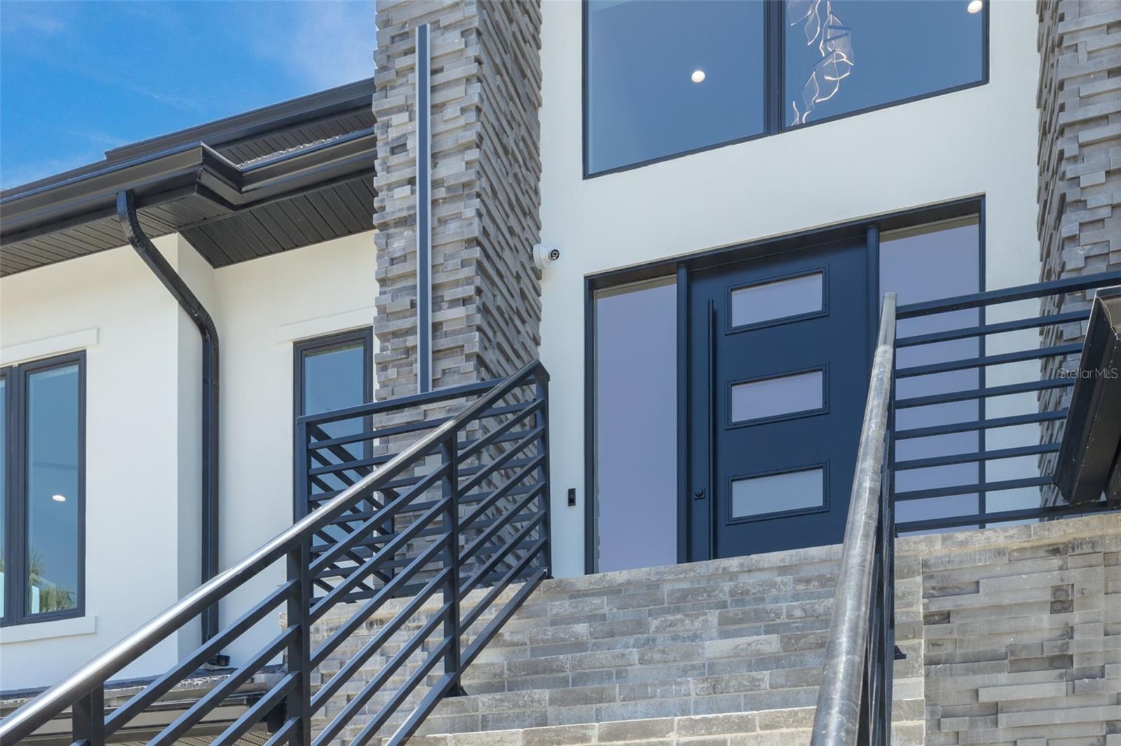 KIPP'S COLONY ESTATES AT PASADENA YACHT/COUNTRY CL - Residential