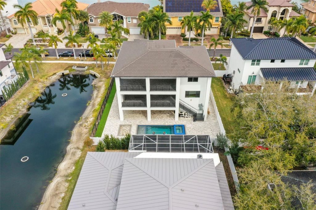 Photo of 6012 Kipps Colony Drive E, Gulfport, FL 33707 (MLS # TB8479670)