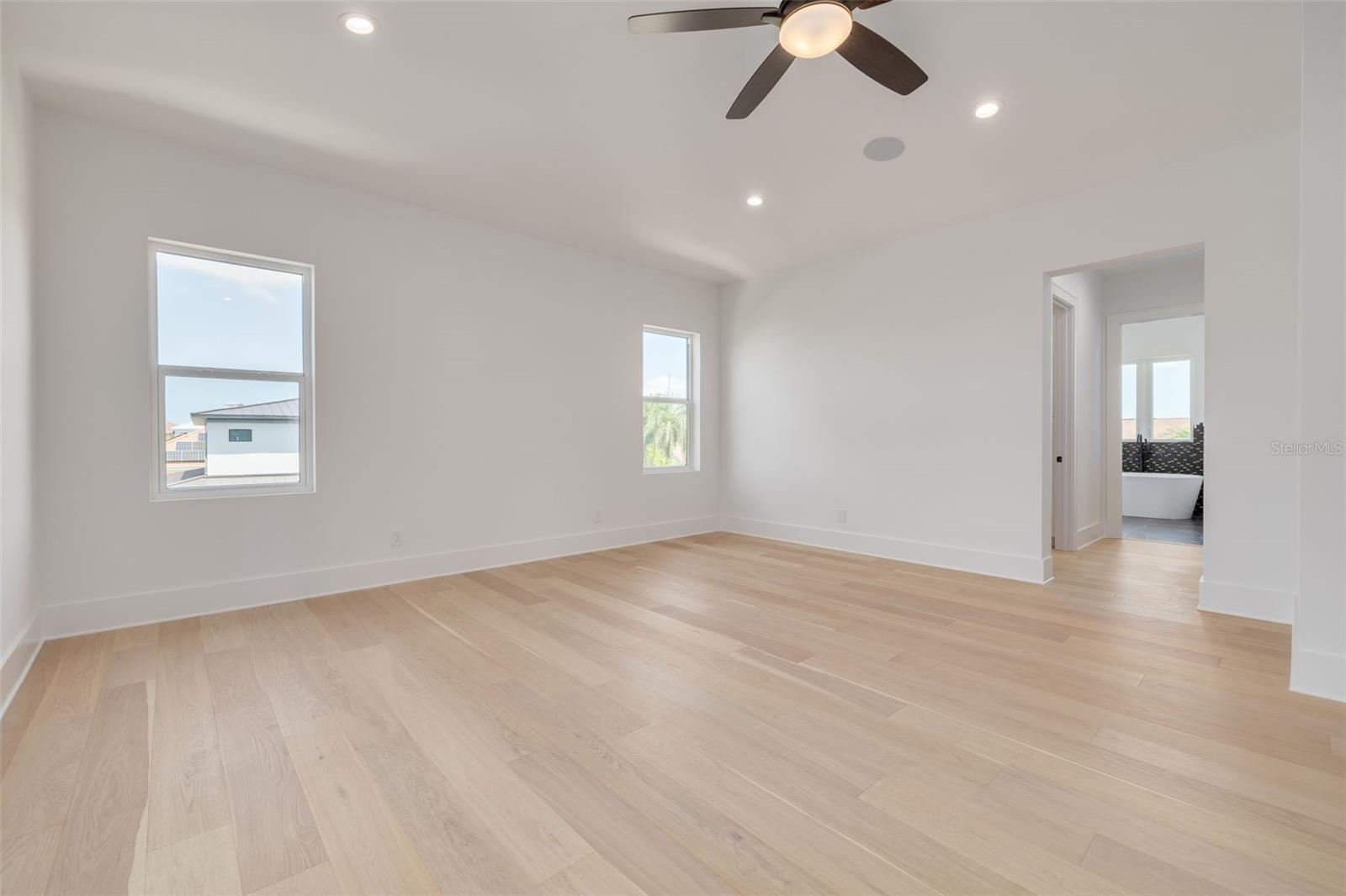 KIPP'S COLONY ESTATES AT PASADENA YACHT/COUNTRY CL - Residential