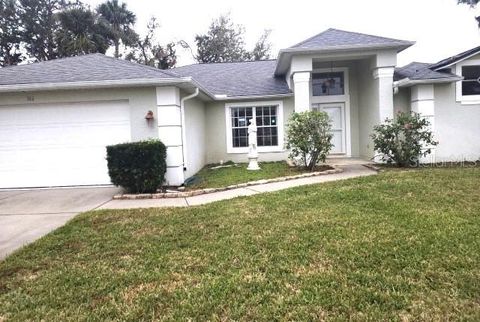 A home in SOUTH DAYTONA