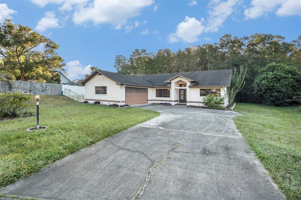 Photo of 7320 Auburn Lane, New Port Richey, FL 34654 (MLS # O6353192)
