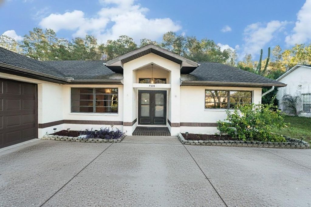 Photo of 7320 Auburn Lane, New Port Richey, FL 34654 (MLS # O6353192)