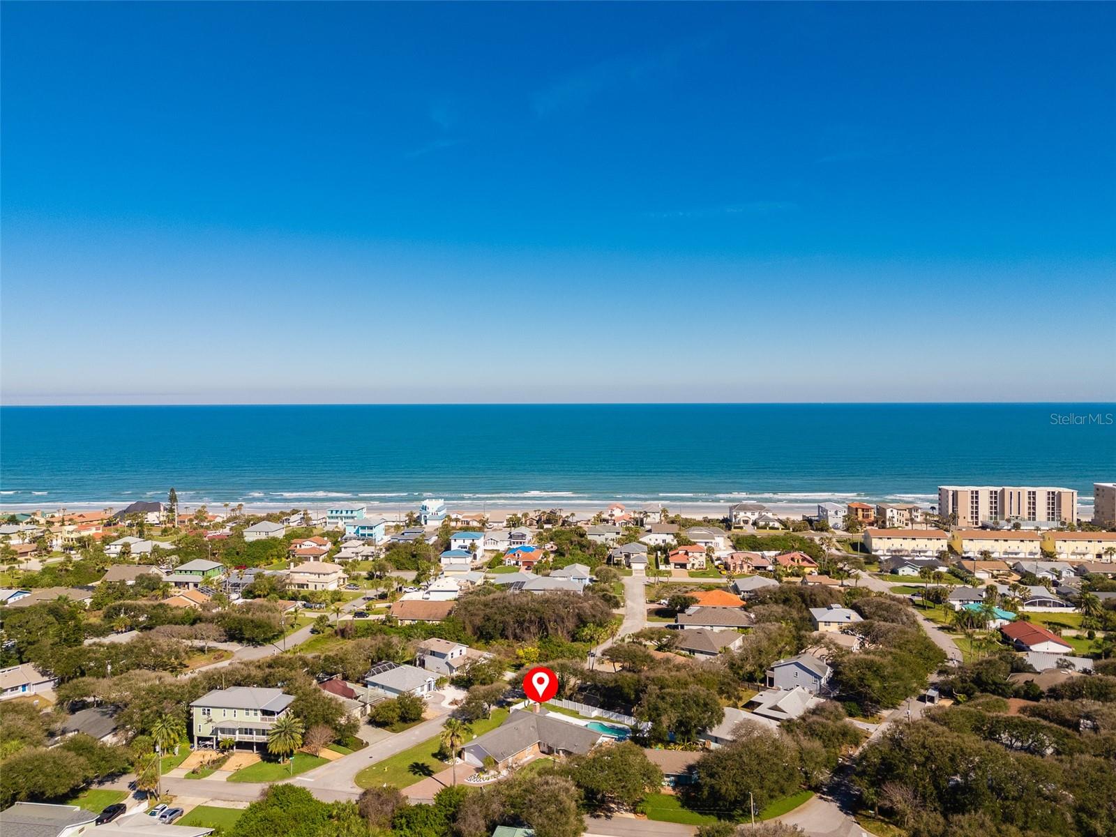 LIGHTHOUSE SHORES - Residential