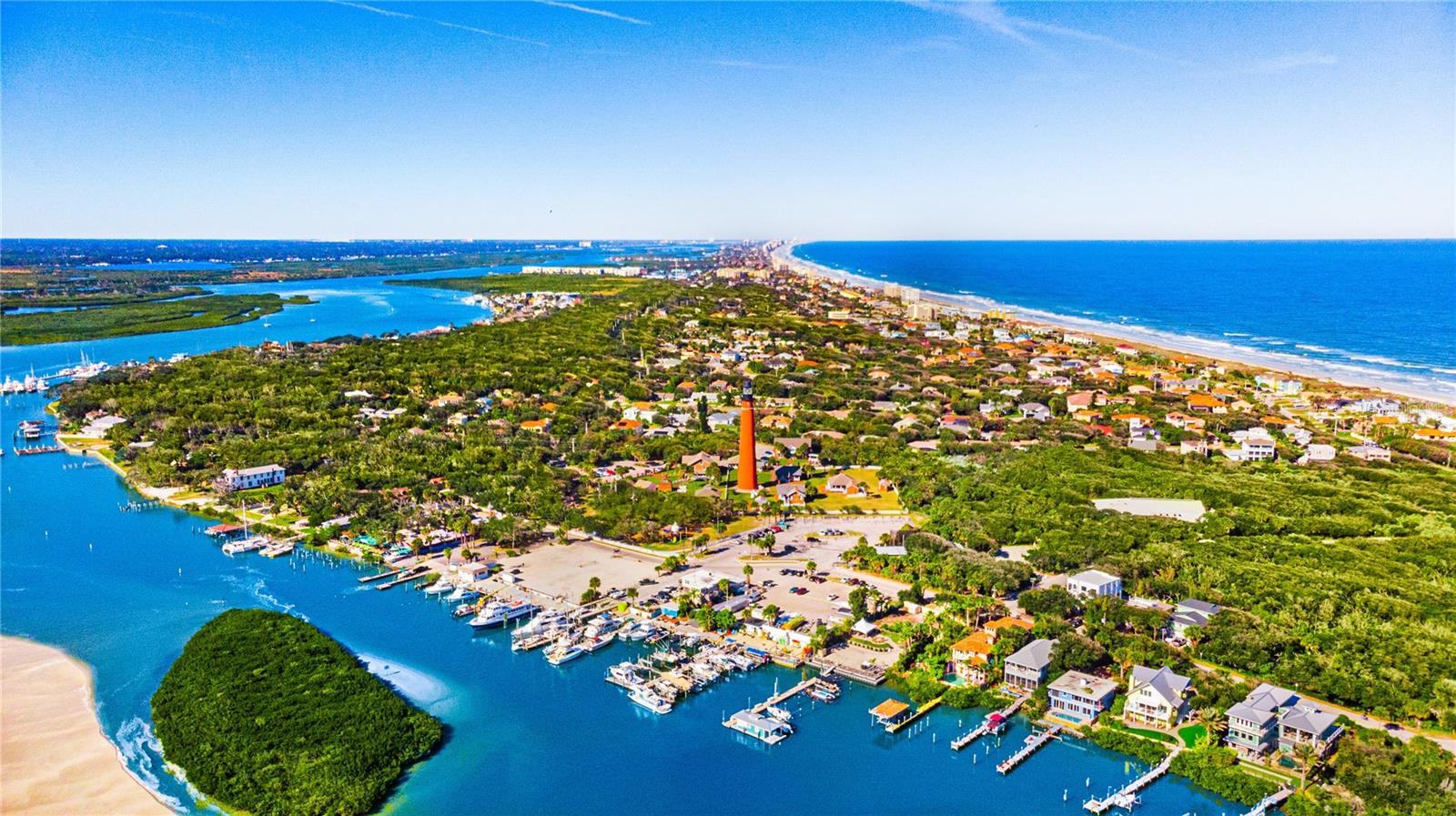 LIGHTHOUSE SHORES - Residential