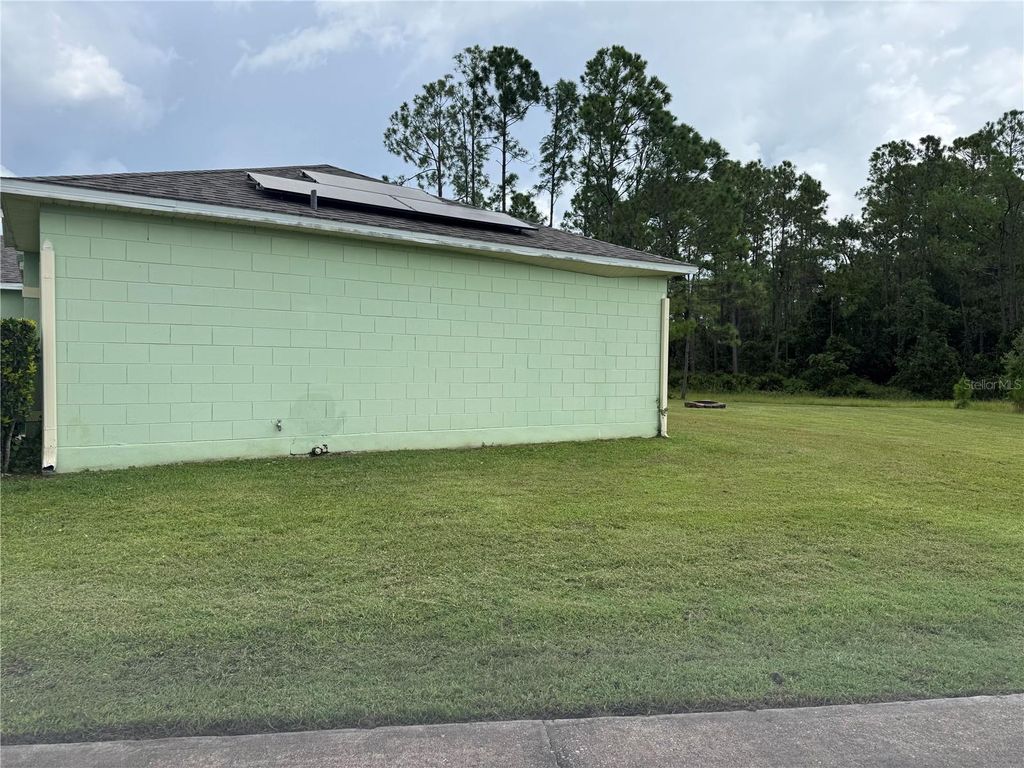 Photo of Kissimmee, FL 34758 (MLS # S5134352)