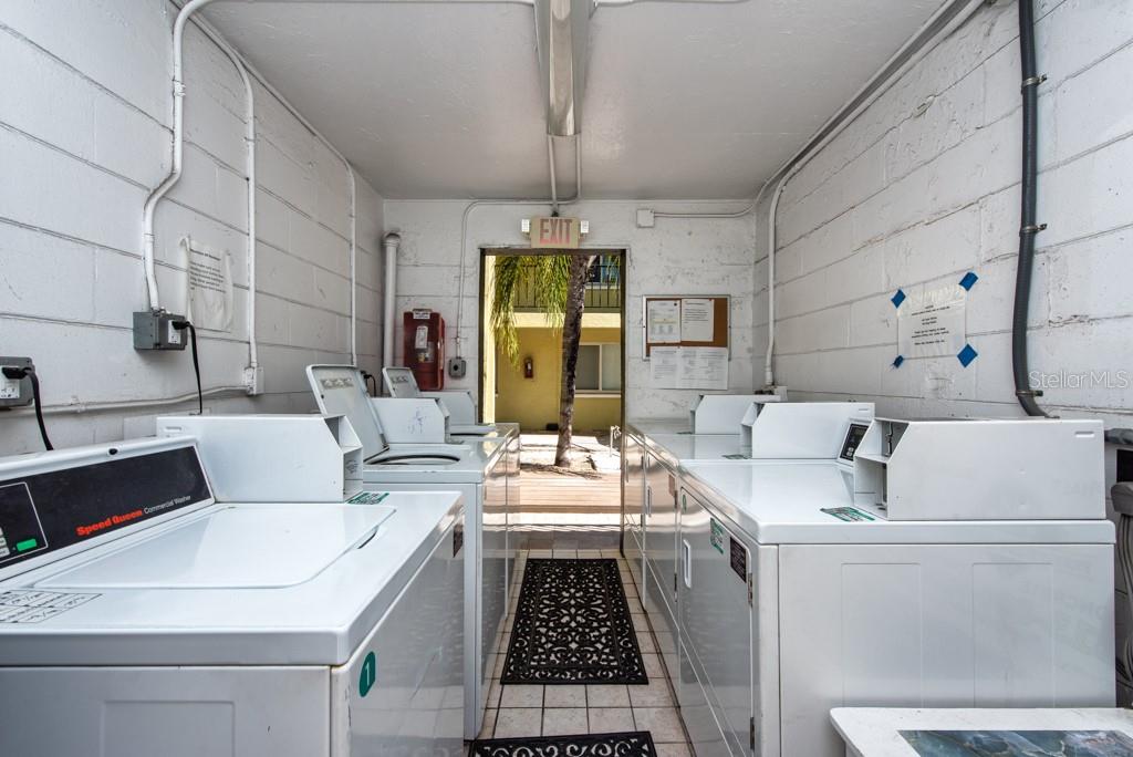 PALMA CEIA GARDENS CONDO - Residential