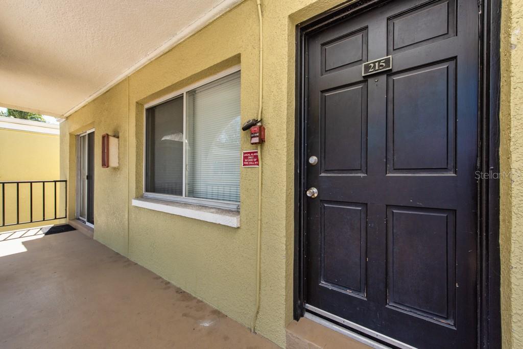 3206 W AZEELE STREET 215