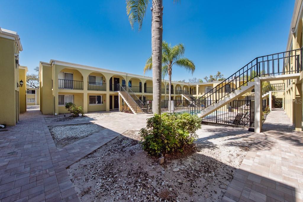 PALMA CEIA GARDENS CONDO - Residential