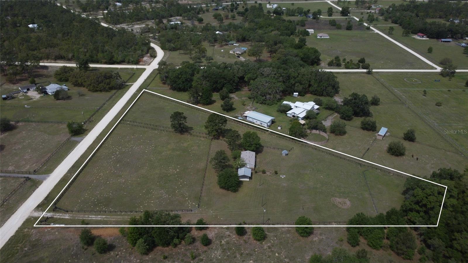 TRIPLE CROWN FARMS - Residential