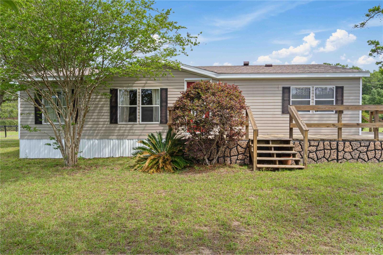 TRIPLE CROWN FARMS - Residential