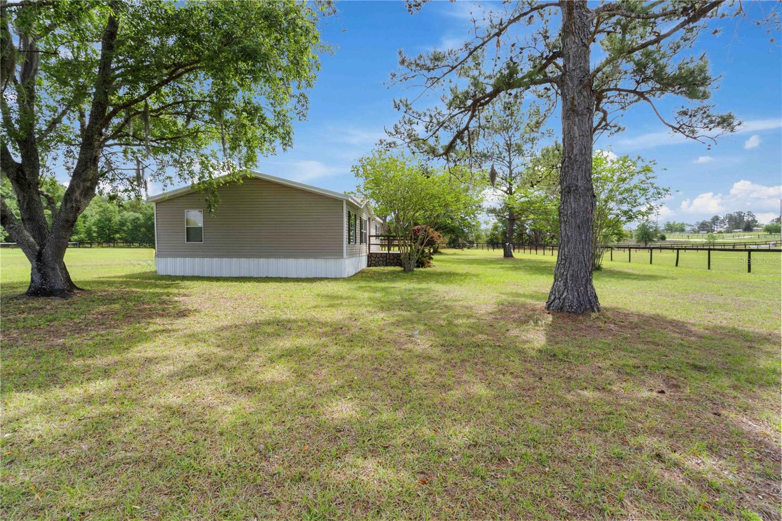 TRIPLE CROWN FARMS - Residential