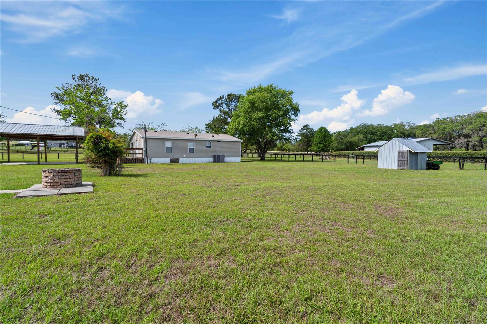 TRIPLE CROWN FARMS - Residential