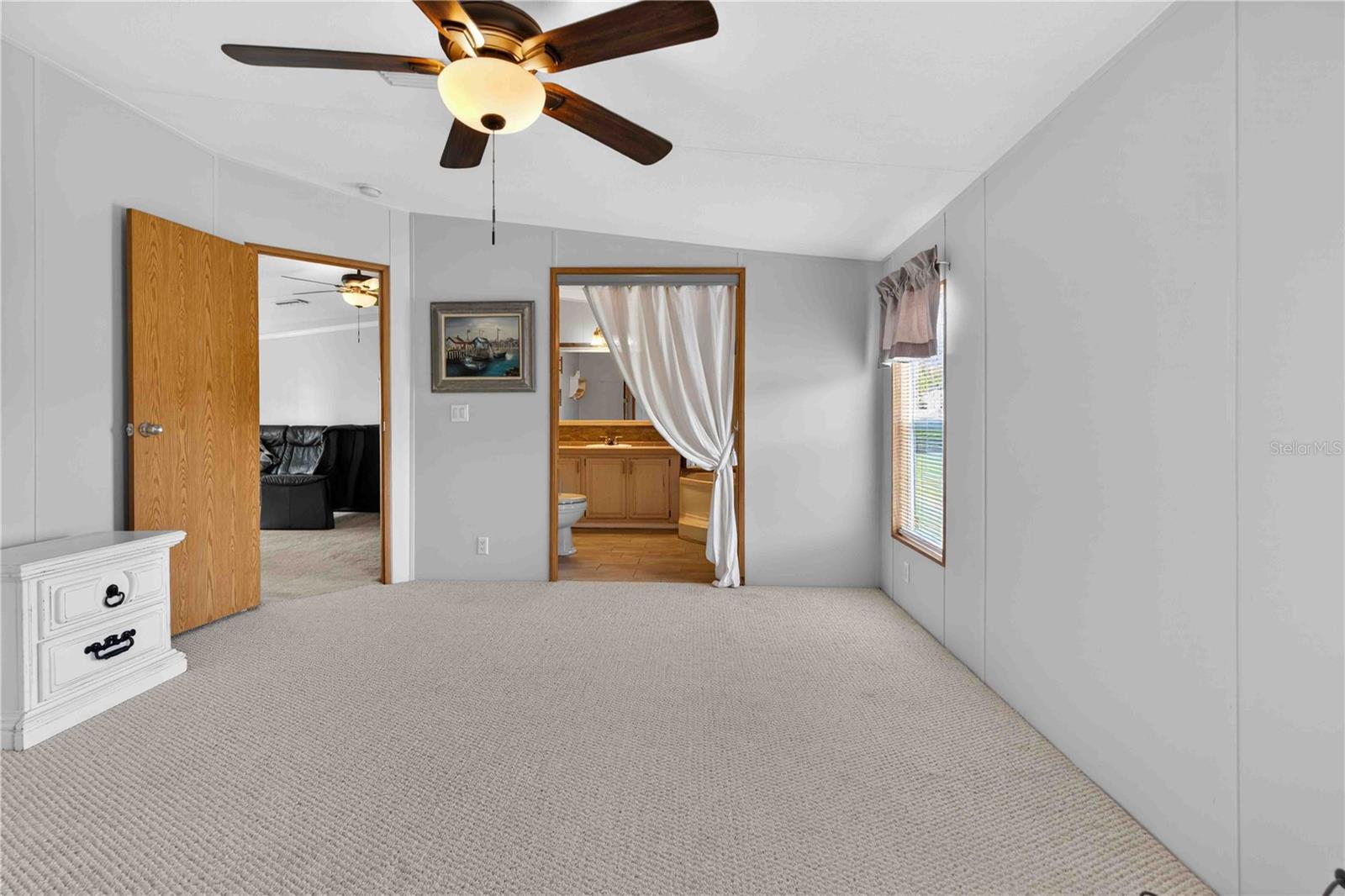 TRIPLE CROWN FARMS - Residential