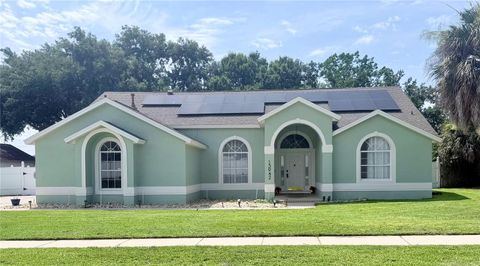 Photo of 13942 Greater Pines Boulevard, Clermont, FL 34711 (MLS # G5107864)
