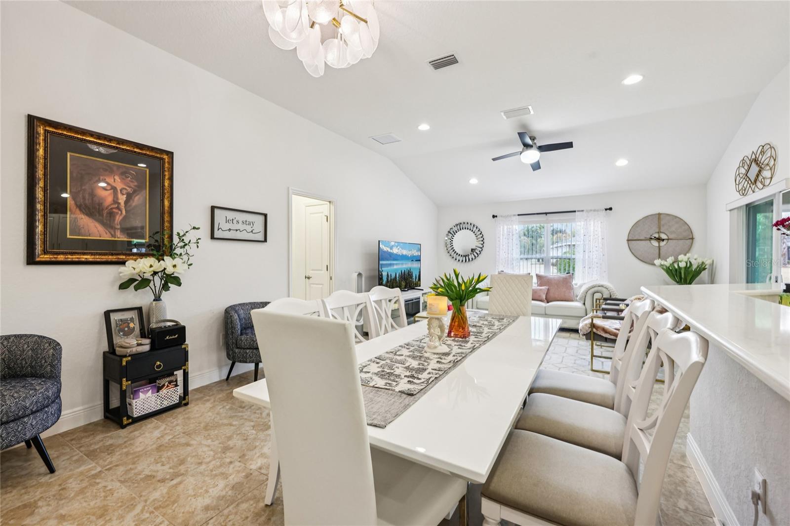 ENCLAVE/LAKESIDE LNDGS - Residential