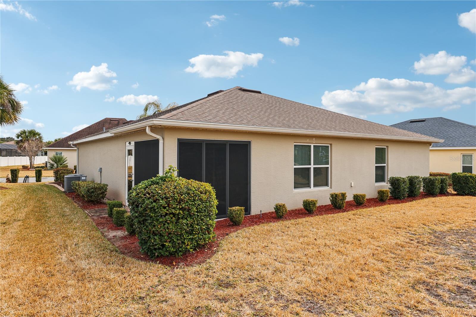 ENCLAVE/LAKESIDE LNDGS - Residential