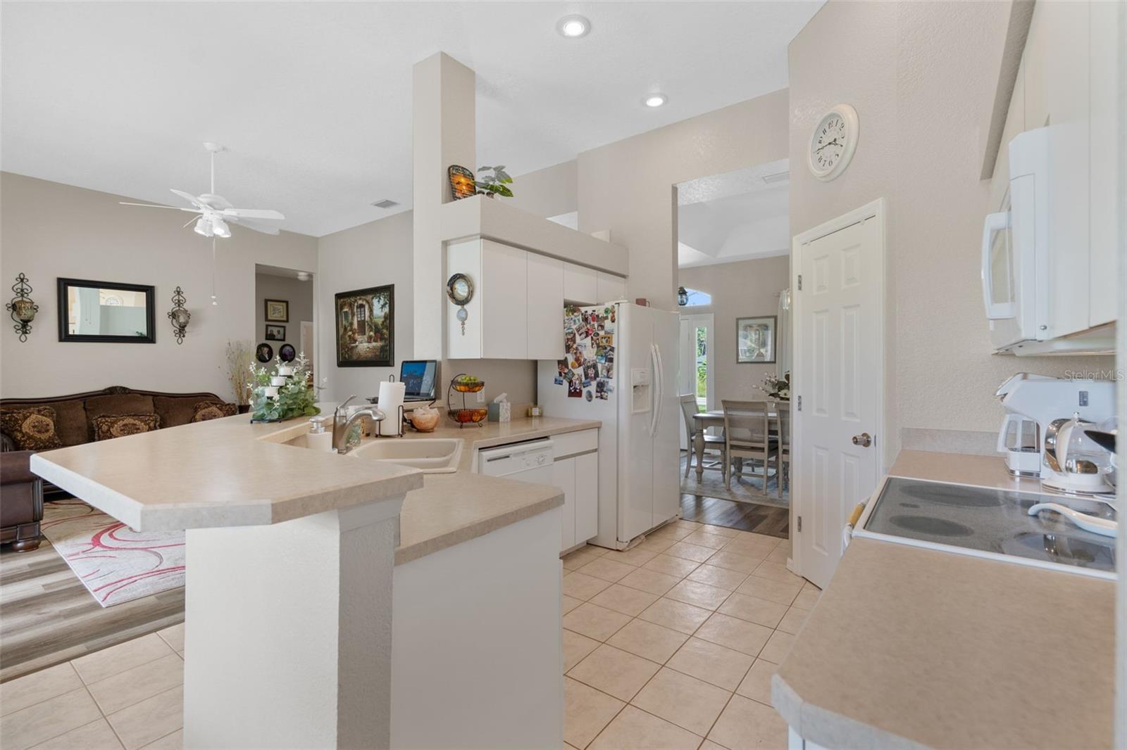 WATERS EDGE ESTATES - Residential
