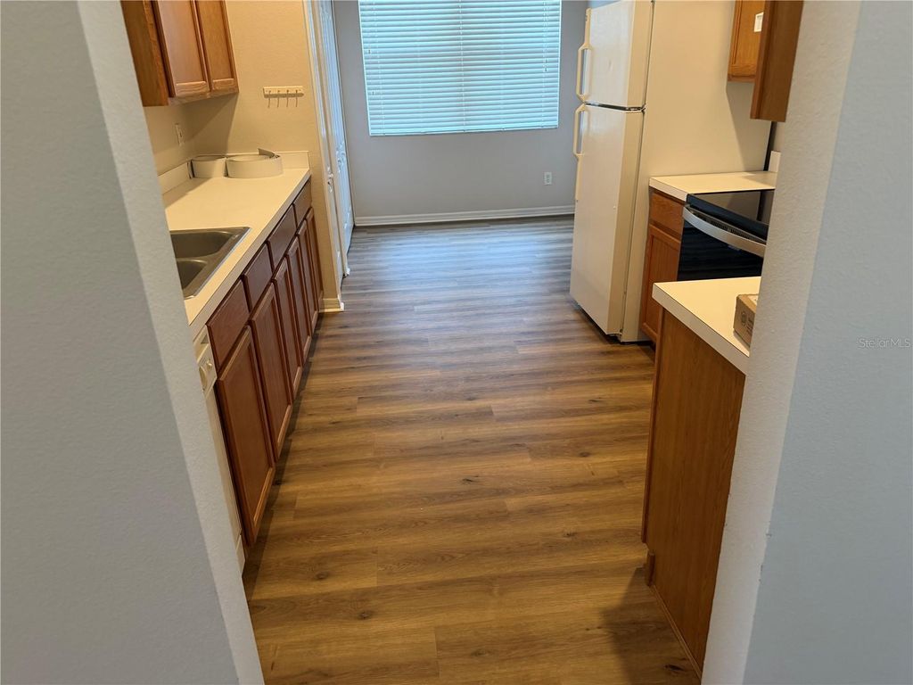 Photo of 9307 Huntington Park Way, Tampa, FL 33647 (MLS # TB8482080)