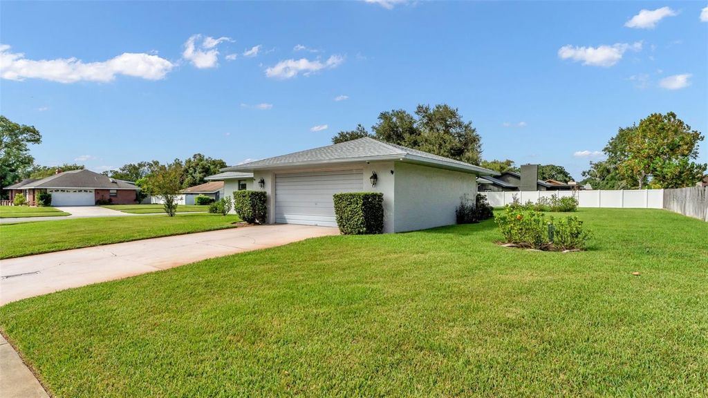 Photo of Plant City, FL 33563 (MLS # L4956485)