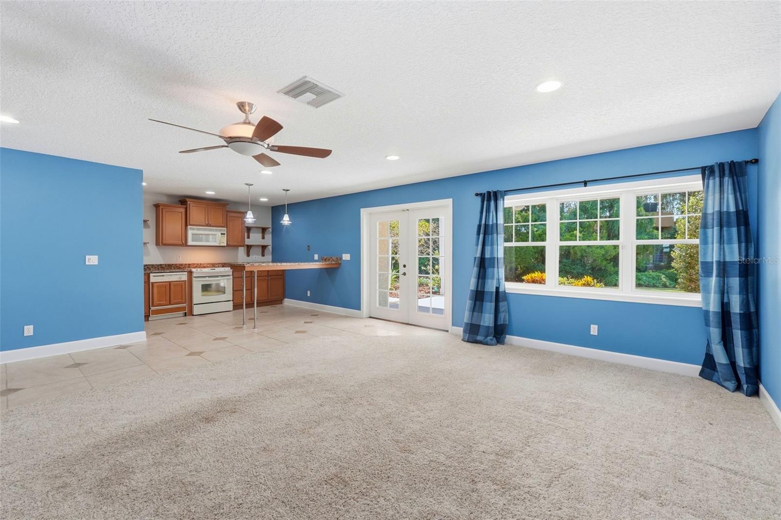 SUNSET SETTLE - Residential