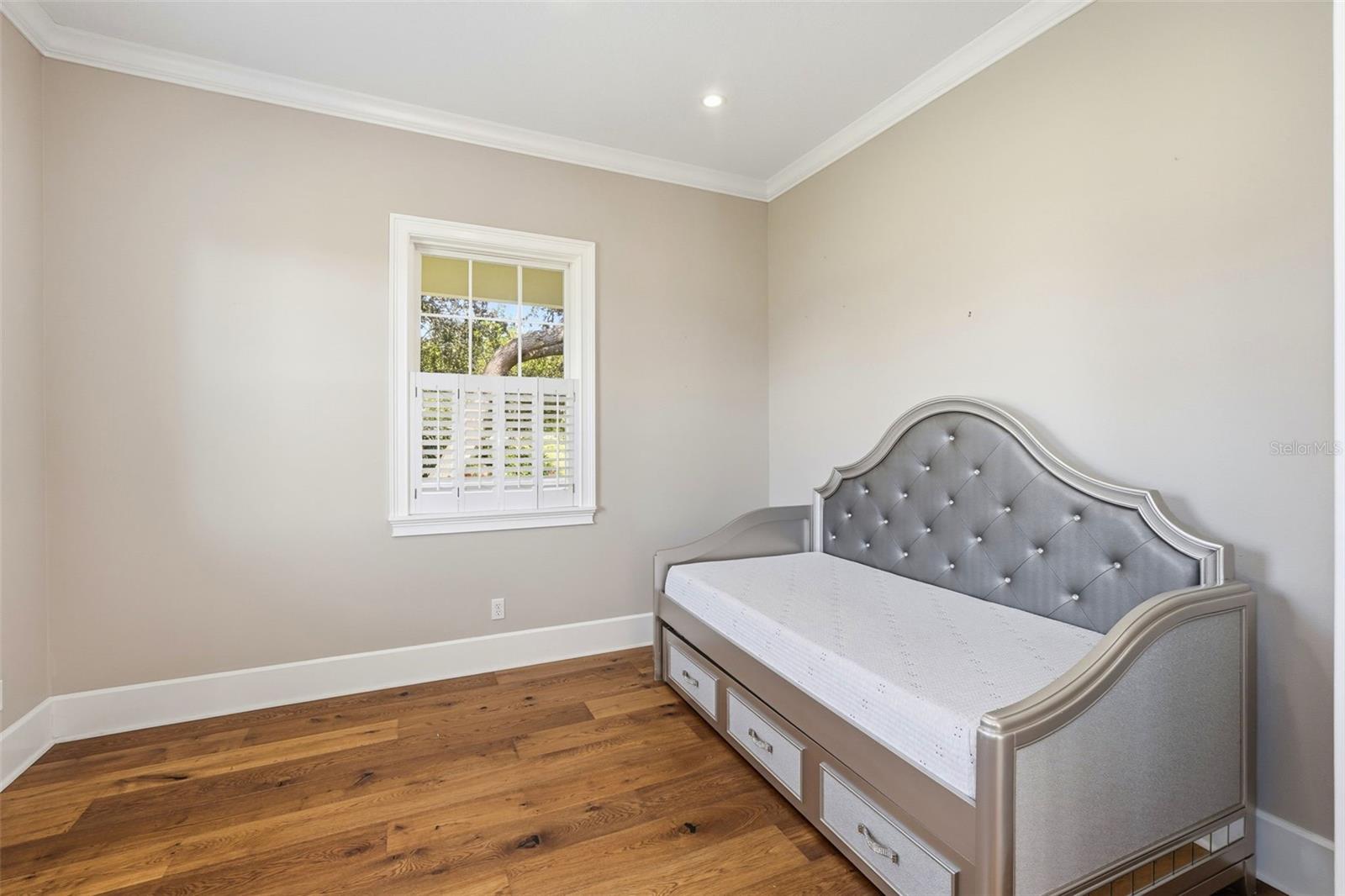 SUNSET SETTLE - Residential