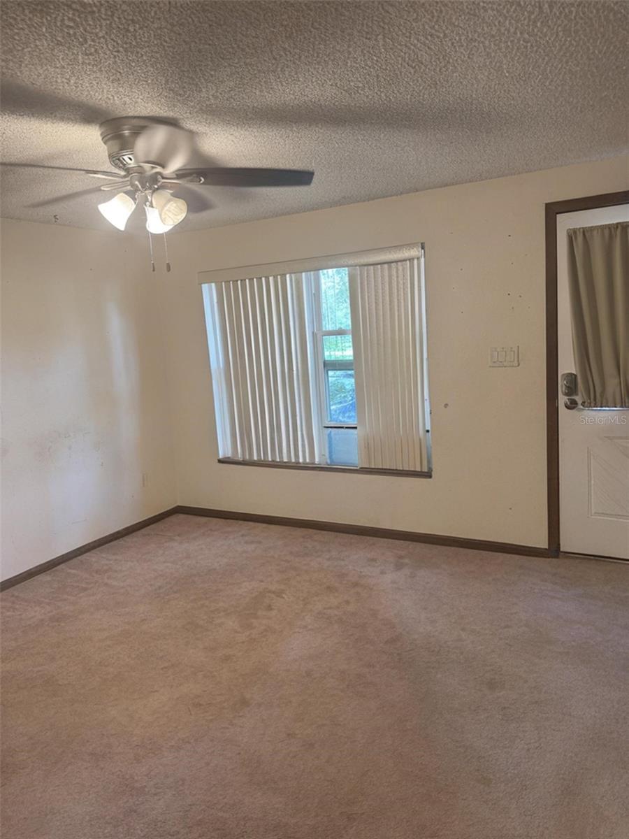 2220 WOODS TRAIL