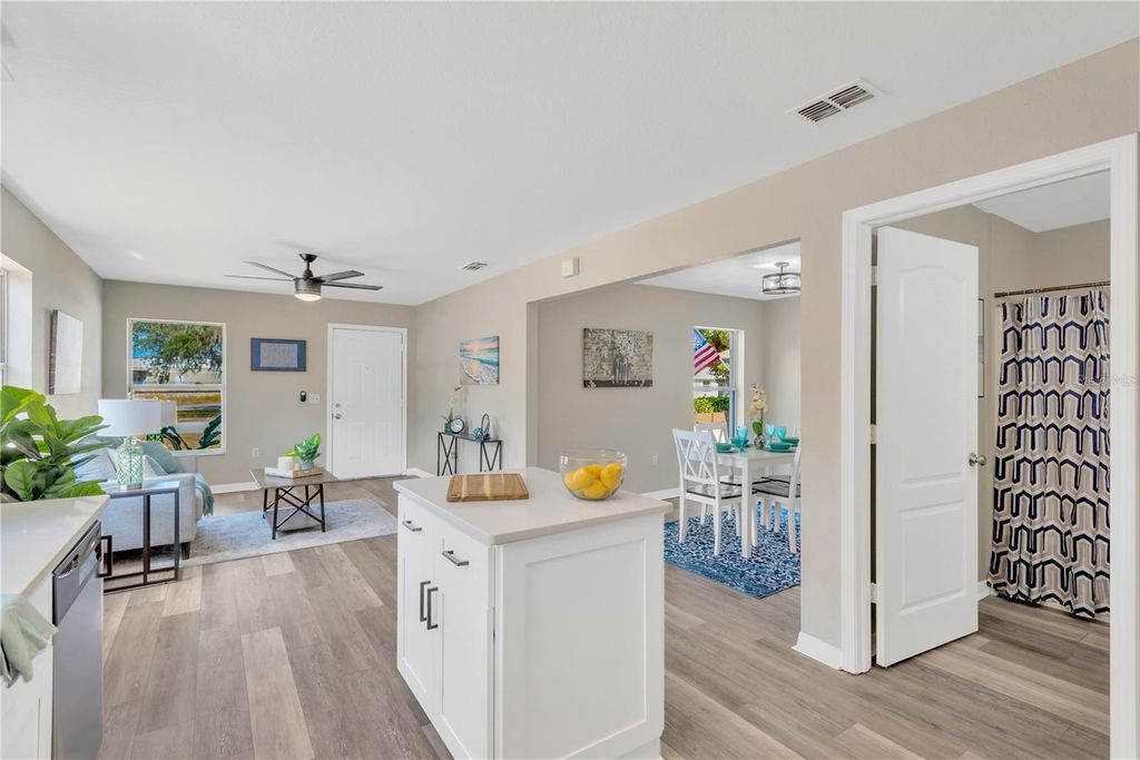 Photo of 1217 W Ball Street, Plant City, FL 33563 (MLS # TB8444702)