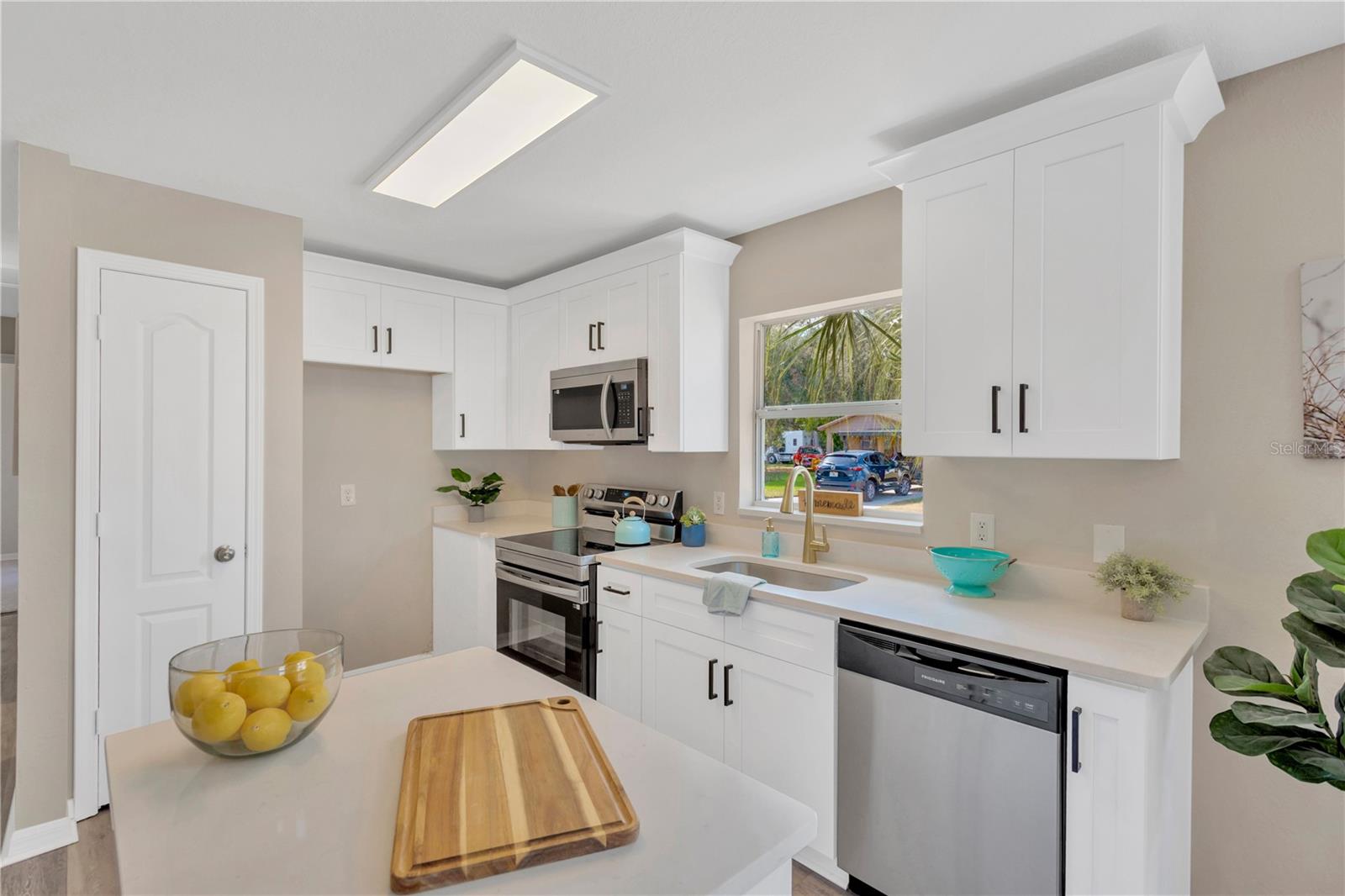 MADISON PARK WEST - Residential