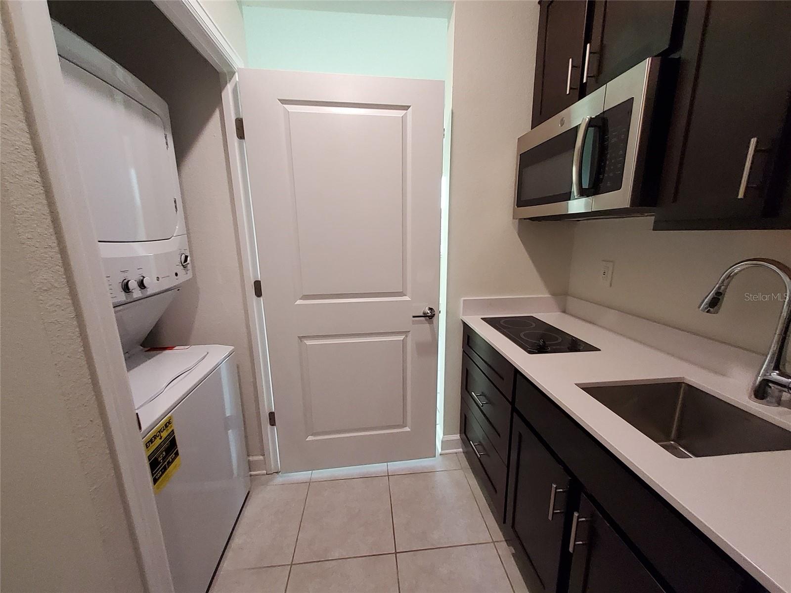 ESTATES/LK HAMMOCK - Residential Lease